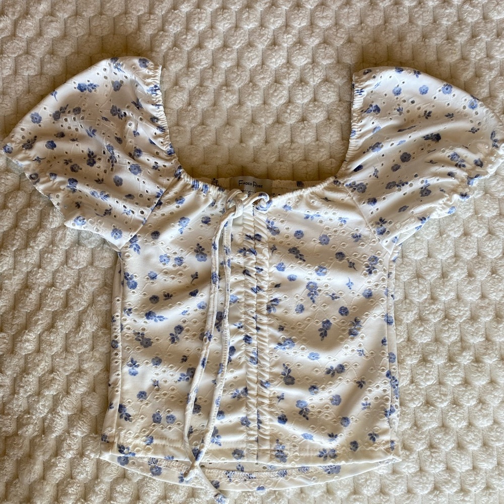 Floral Puff Sleeve Top